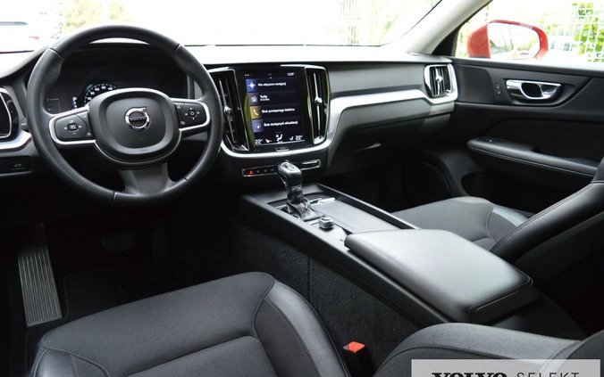 Volvo V60 cena 109900 przebieg: 129400, rok produkcji 2019 z Poznań małe 326